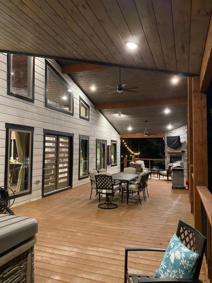New Luxury Cabin, Hot Tub, Forest Views,Hotel Style Amenities Broken Bow Exterior photo