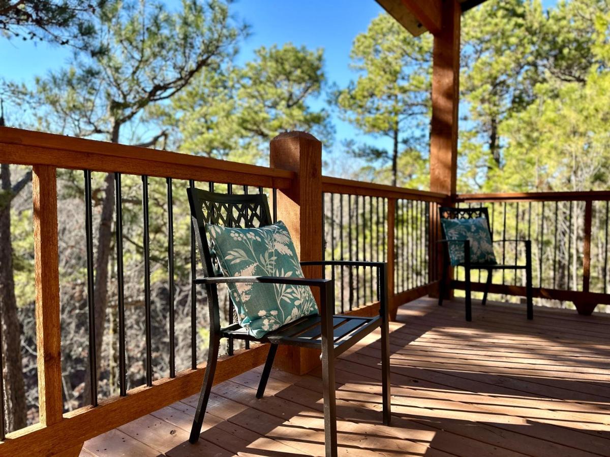 New Luxury Cabin, Hot Tub, Forest Views,Hotel Style Amenities Broken Bow Exterior photo